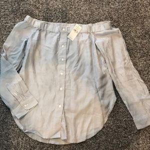 NWT American Eagle off the shoulder top S
